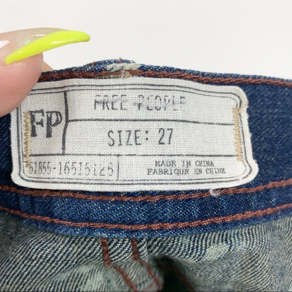 Free People Bleach Floral Distressed Shorts sz 27 - Picture 6 of 6